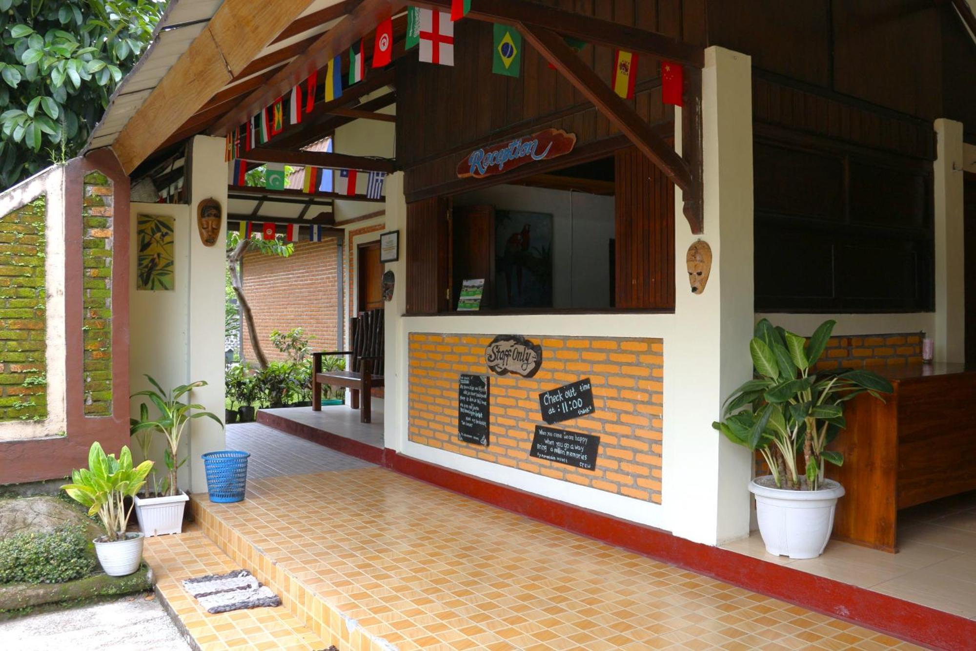 Green Orry Inn 特特巴图 外观 照片